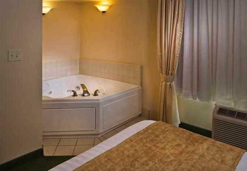 Hotel Springhill By Marriott Philadelphia 3*
